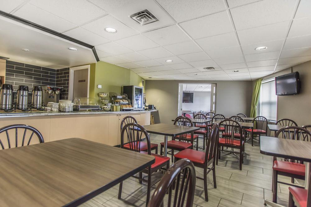 Quality Suites Quebec City Exterior photo